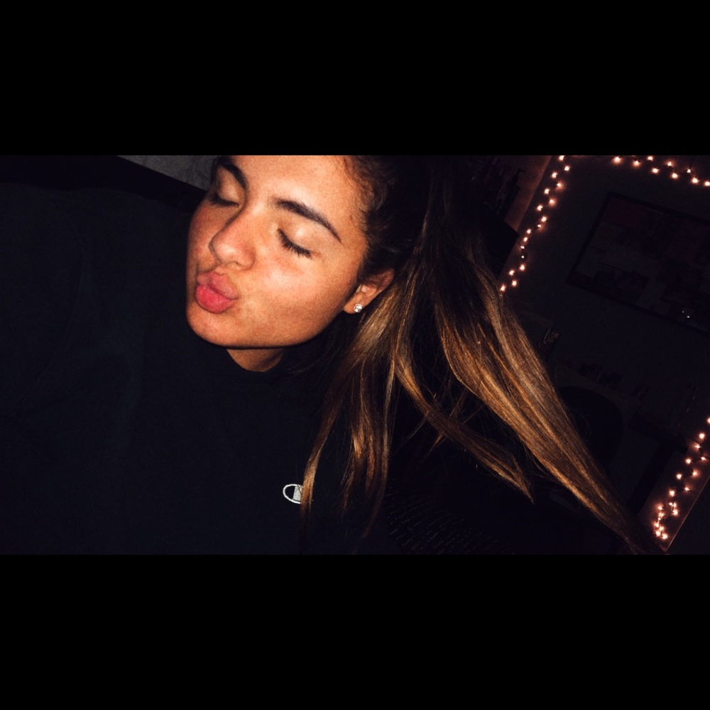 Meet your Posher, Nicole